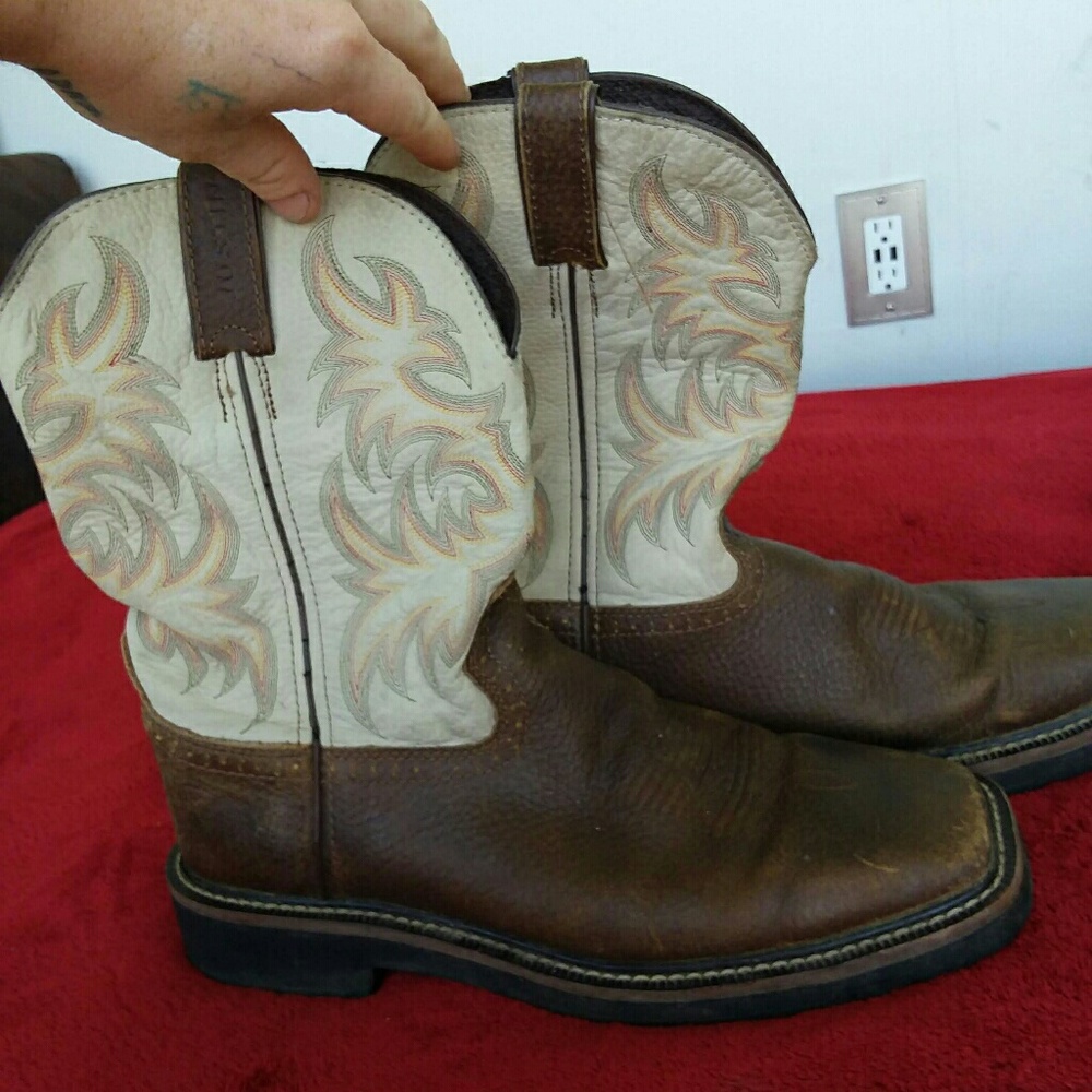 Justin cowboy boots